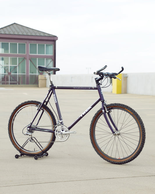 Trek 8900
