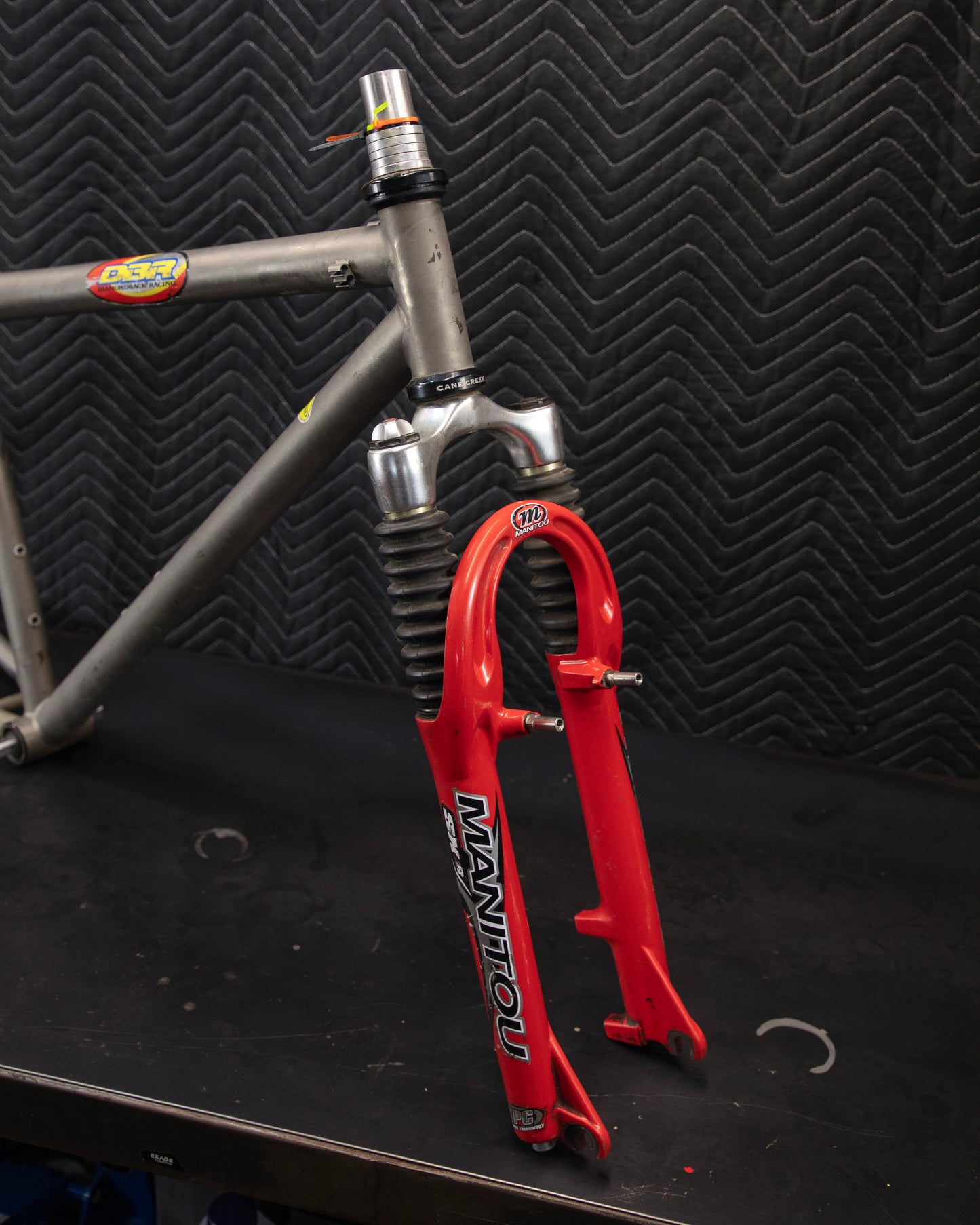 Diamondback DBR Titanium