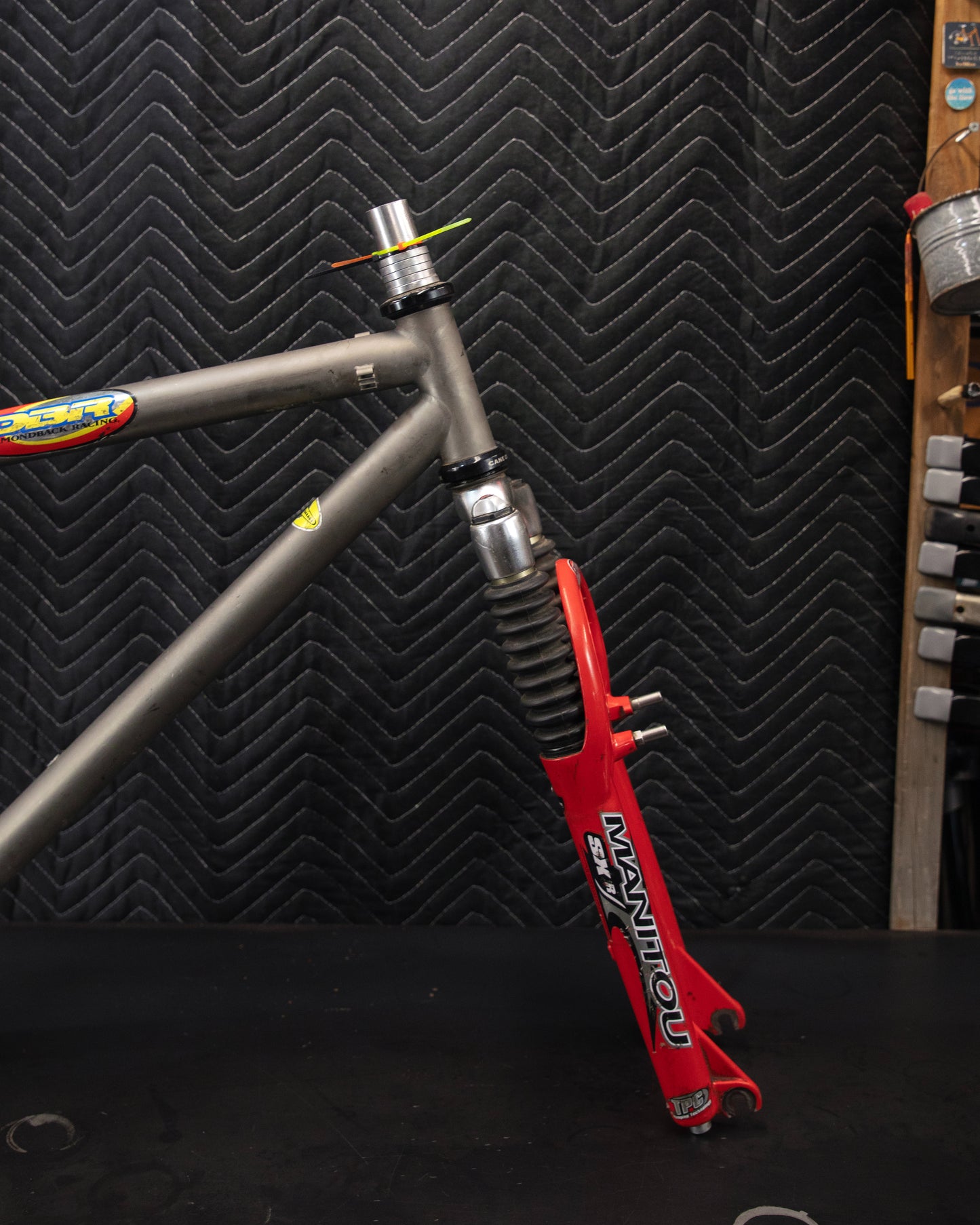 Diamondback DBR Titanium