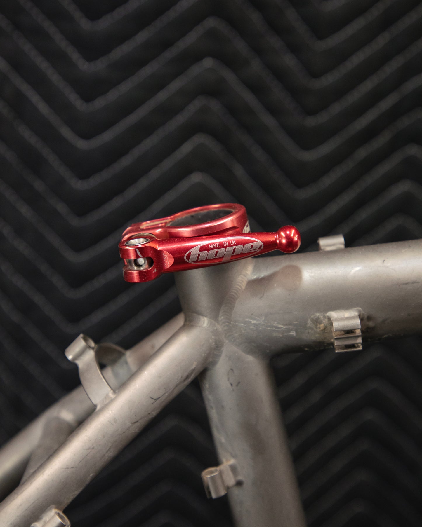 Diamondback DBR Titanium