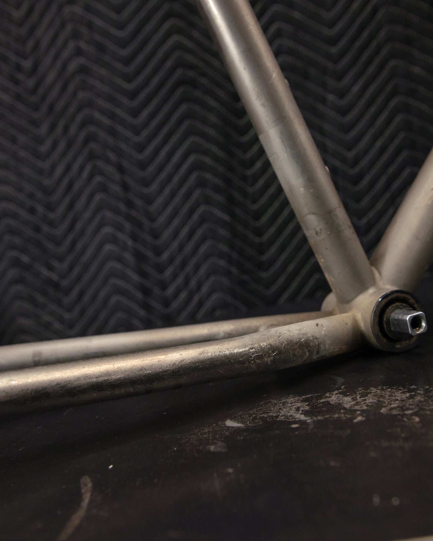 Diamondback DBR Titanium