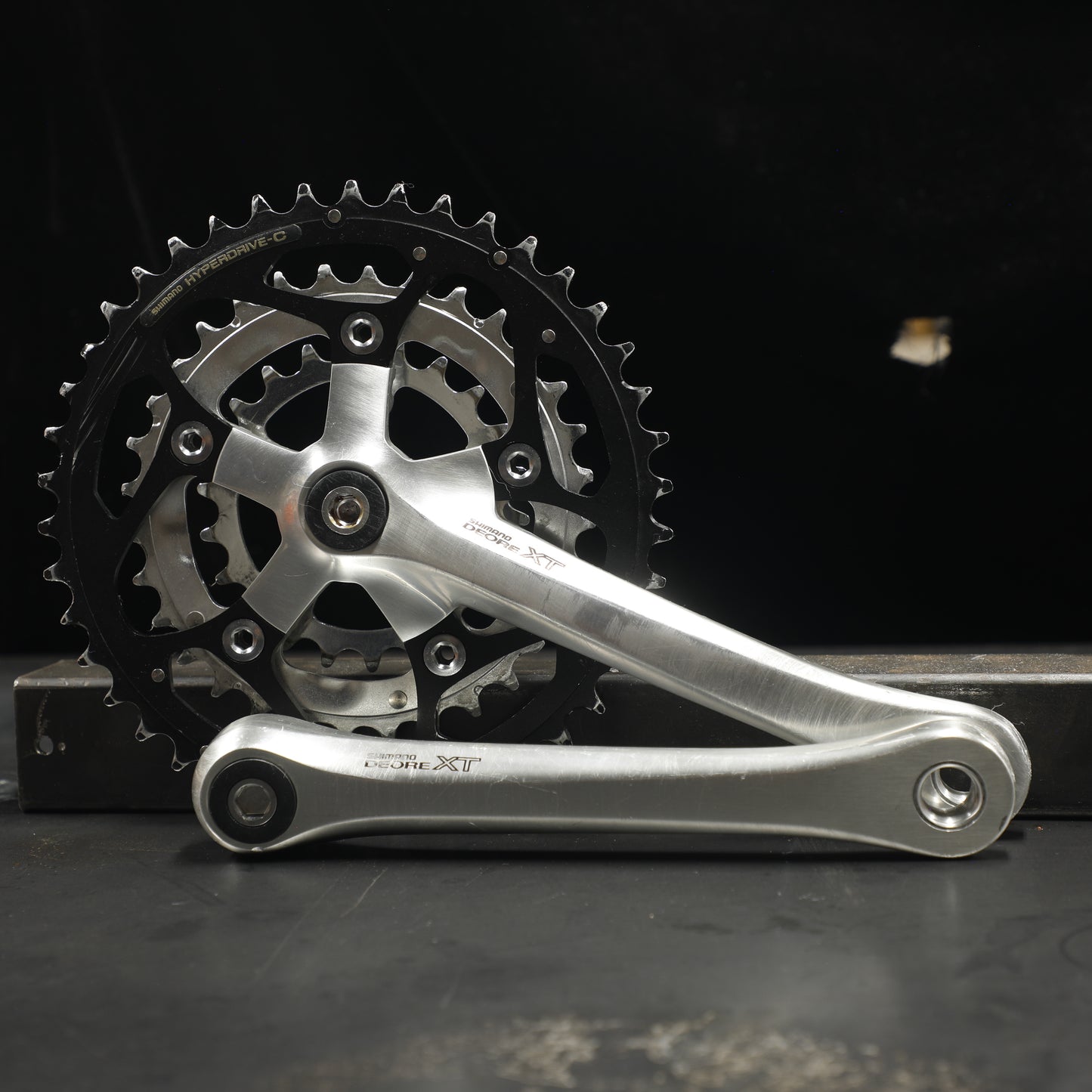 Shimano Deore XT Crankset