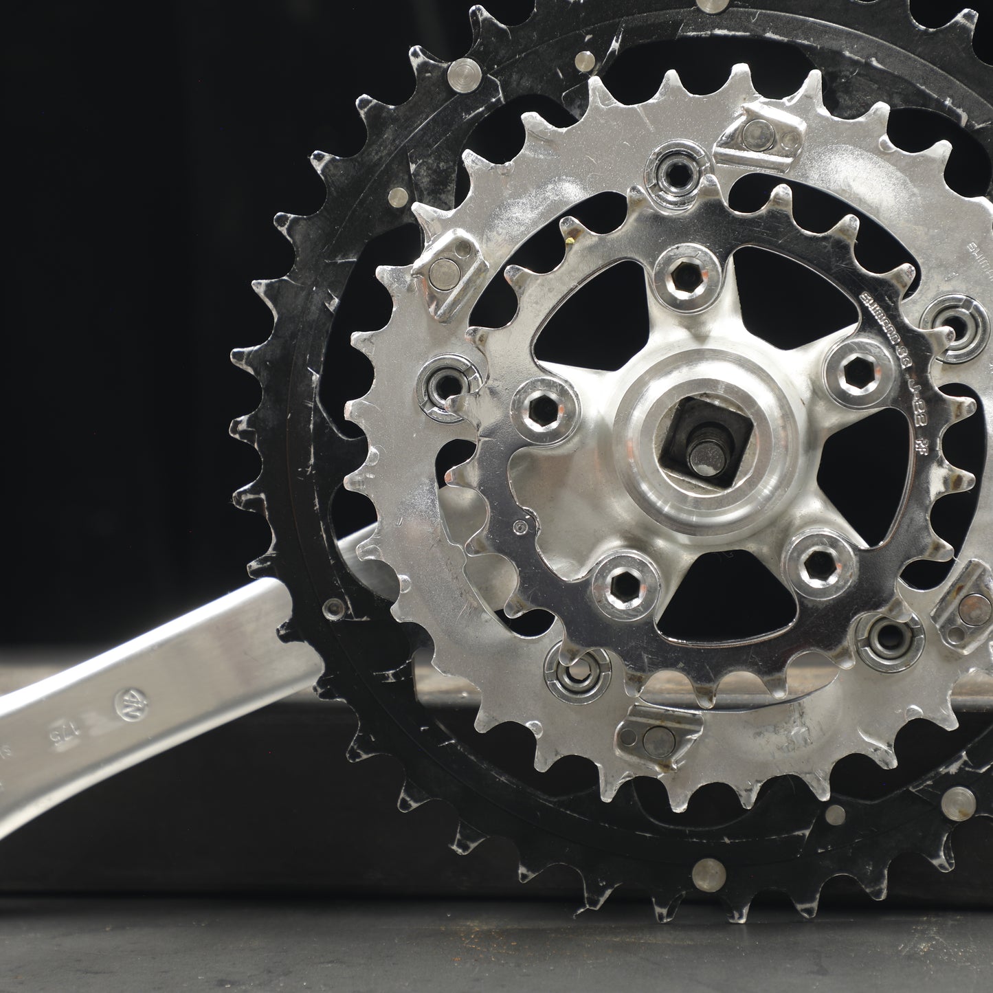 Shimano Deore XT Crankset