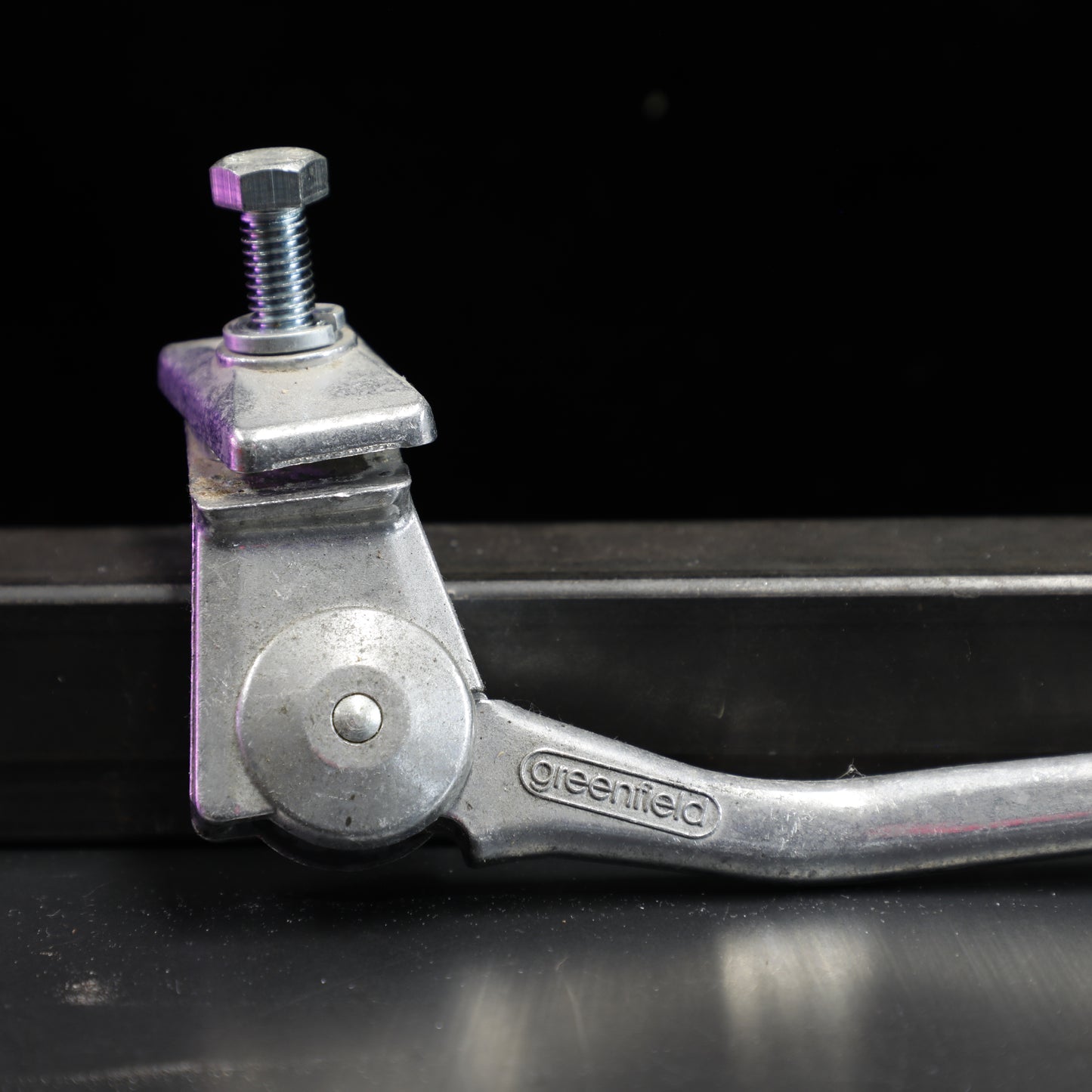 Greenfield Kickstand