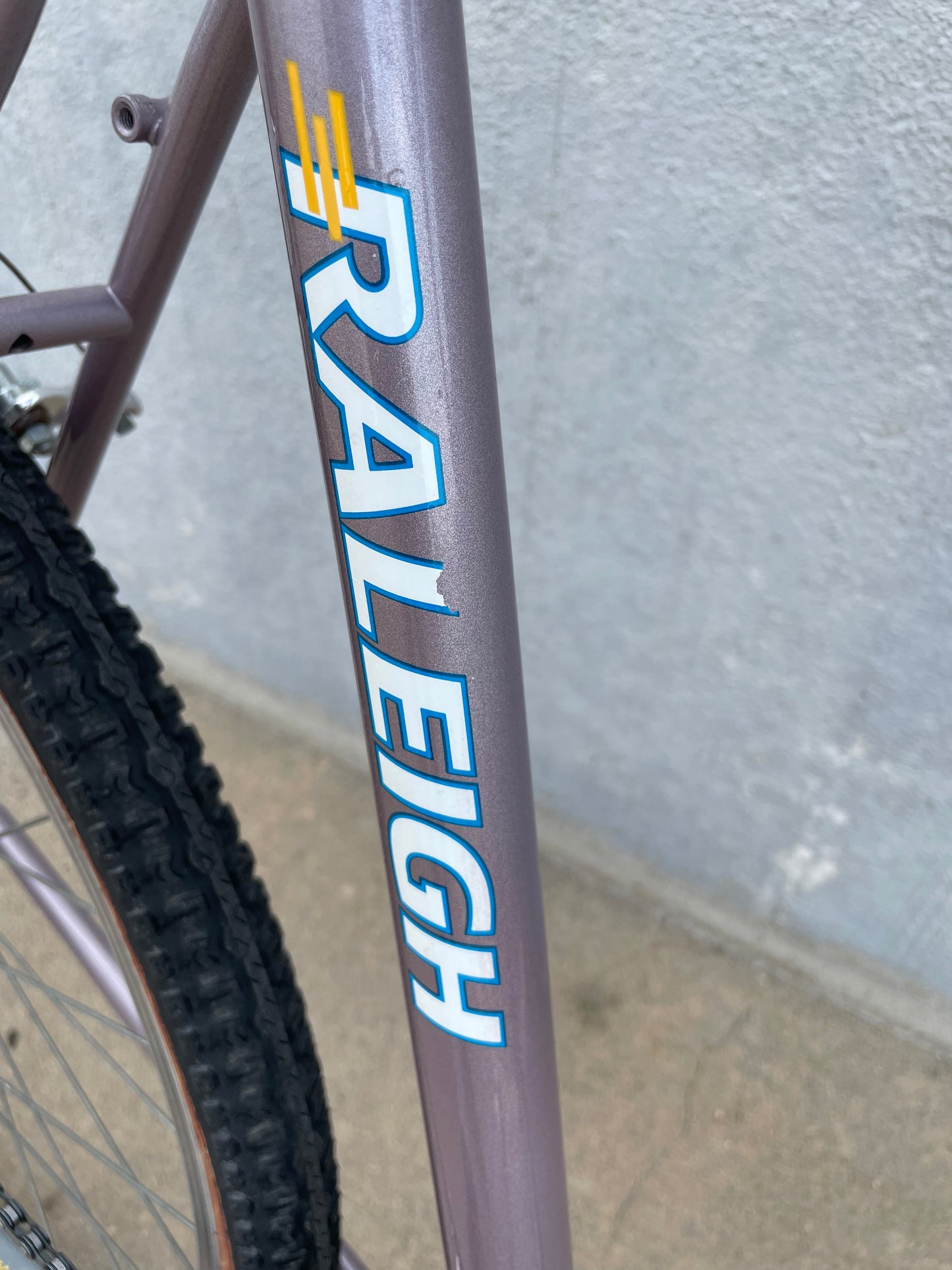 Raleigh Technium Sport