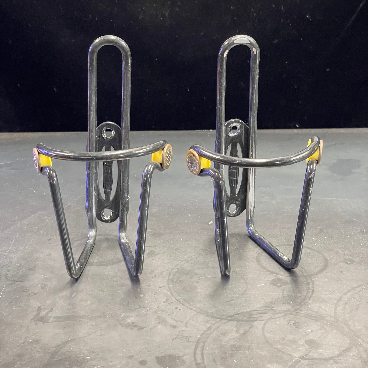 Elite Tubular Cages