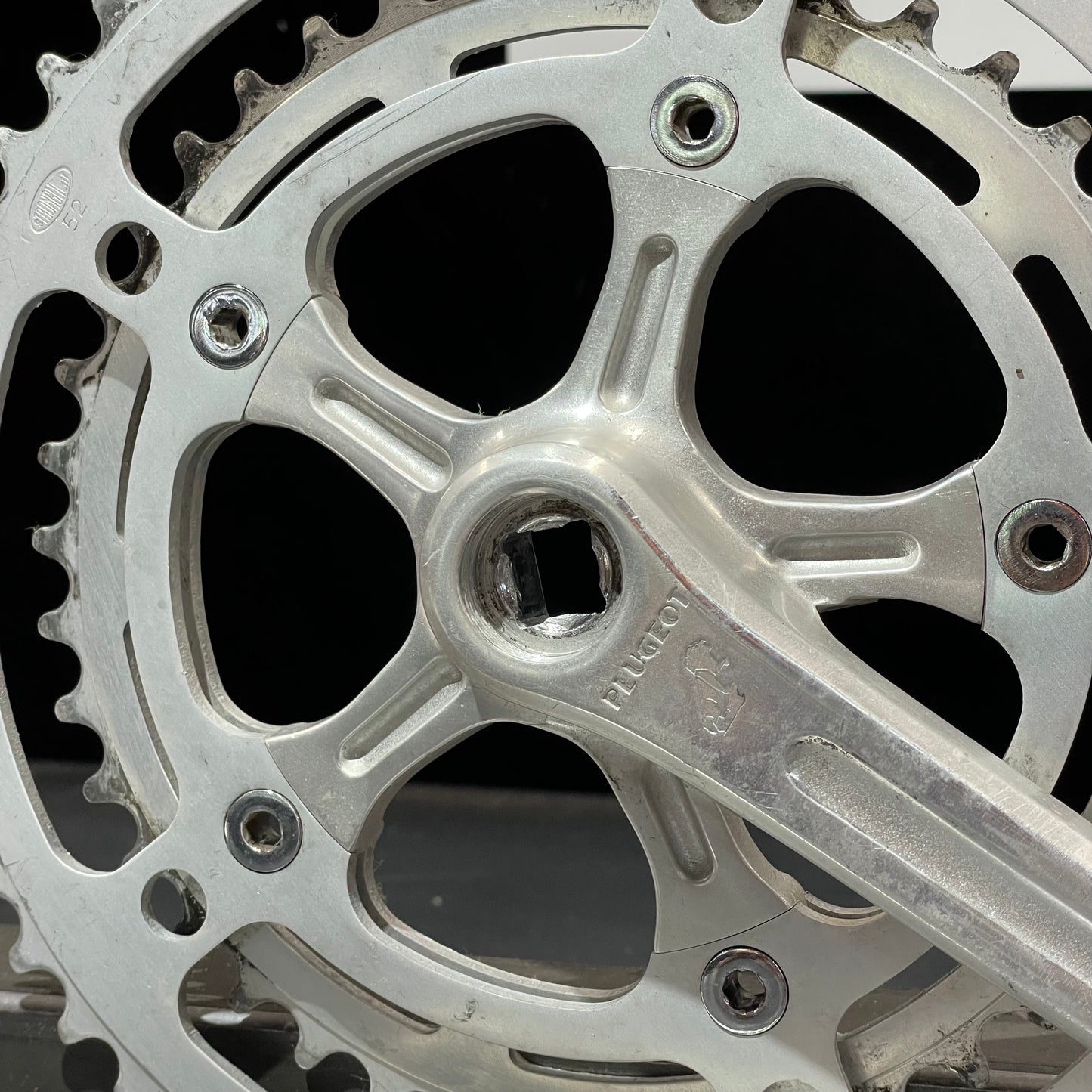 Peugeot Crankset