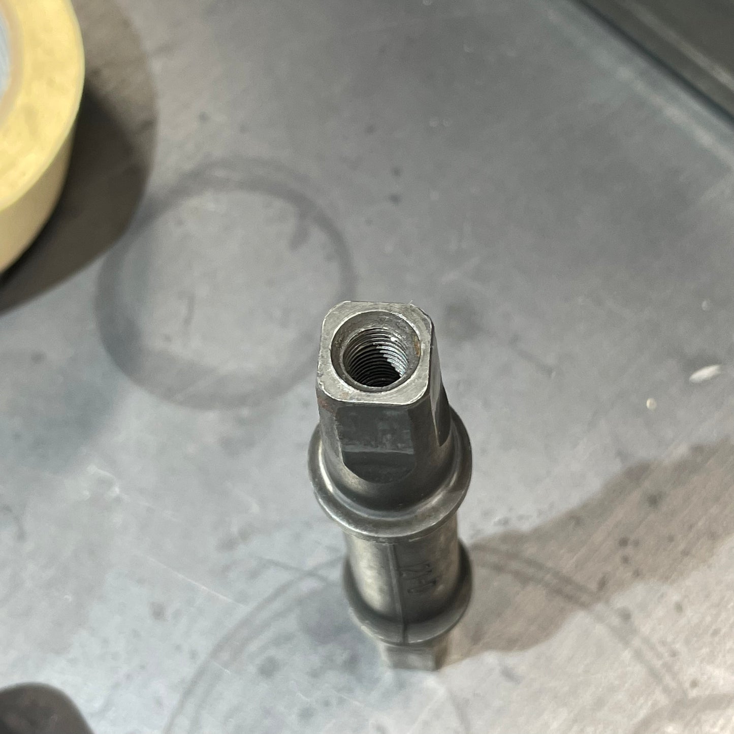 Bottom Bracket Spindle - 120.5mm