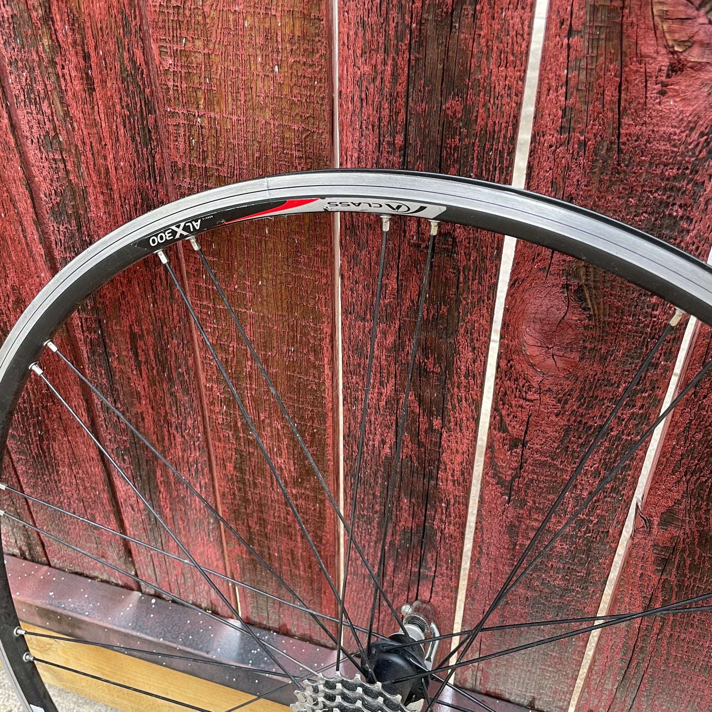 A Class ALX 300 700c 8spd Wheelset