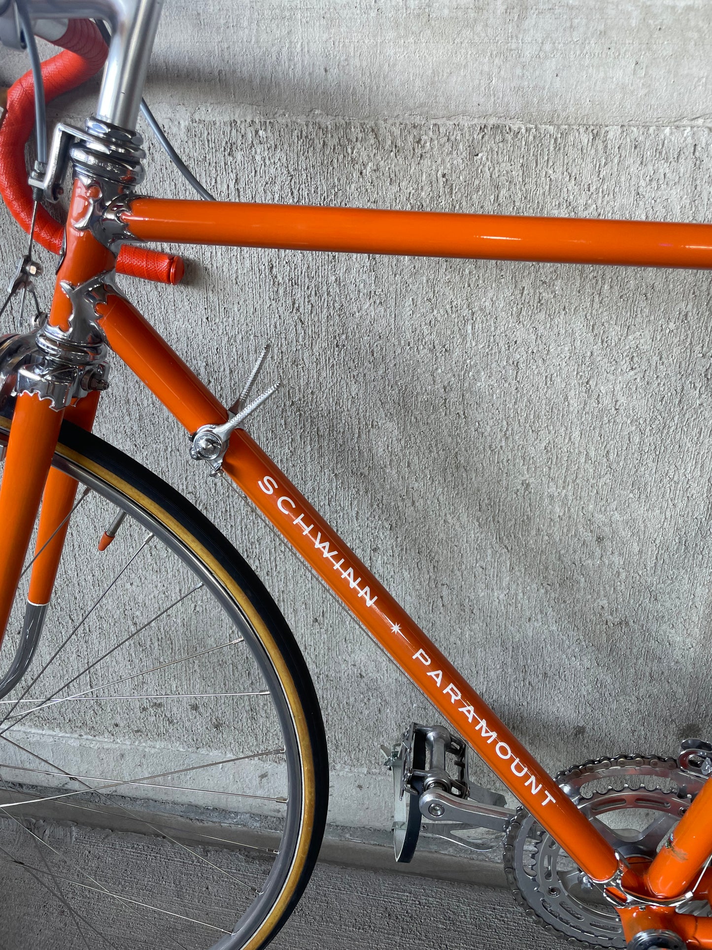 Schwinn Paramount