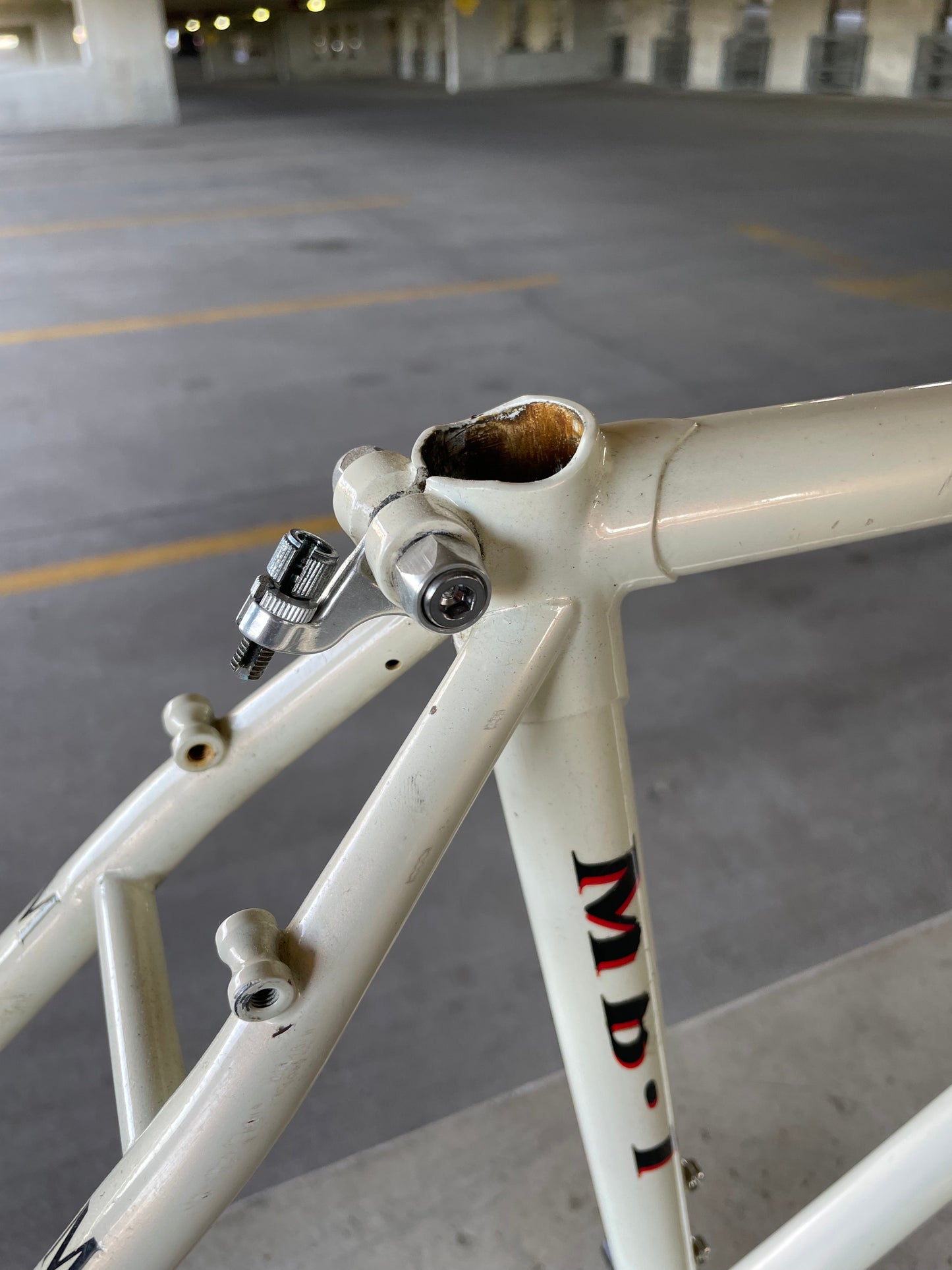 Bridgestone MB1
