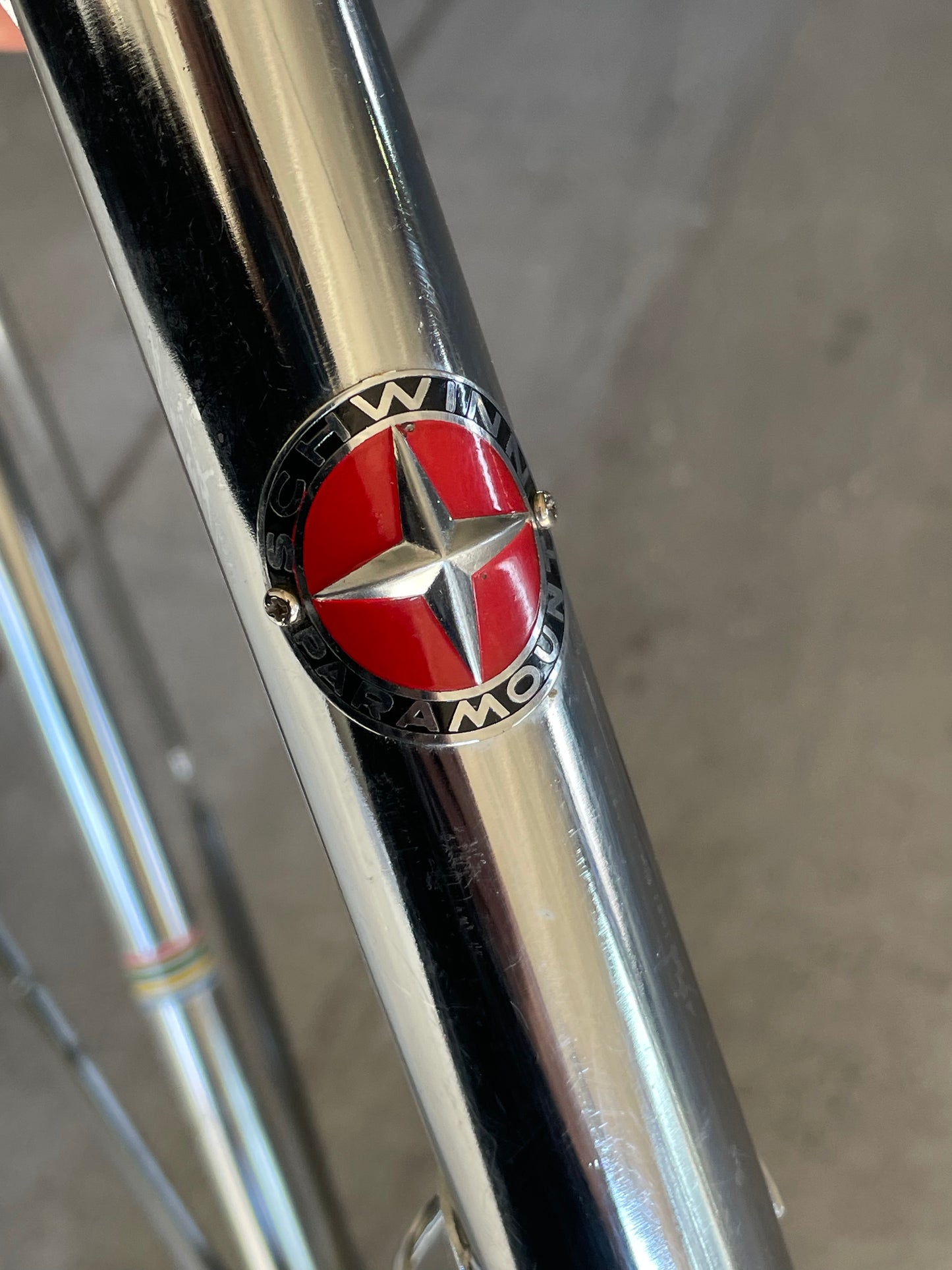 Chrome Schwinn Super Le Tour