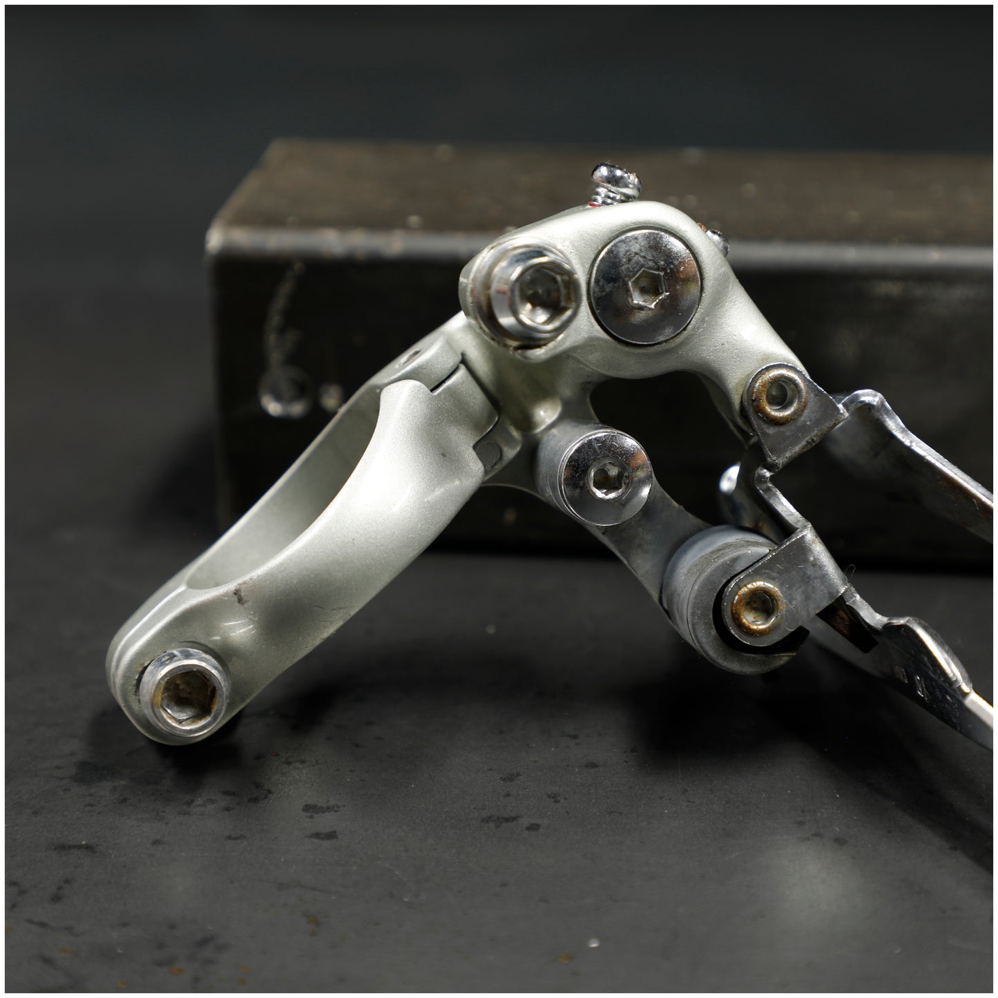 Shimano 105 Front Derailleur