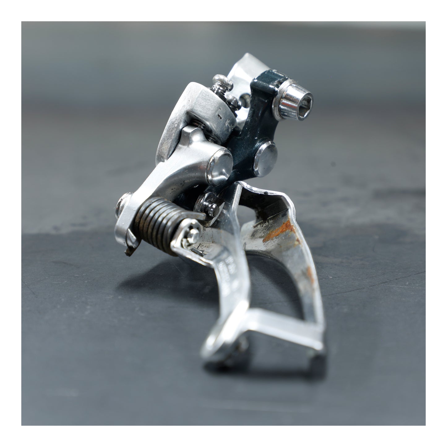 Shimano 105 Braze On Front Derailleur FD-1050