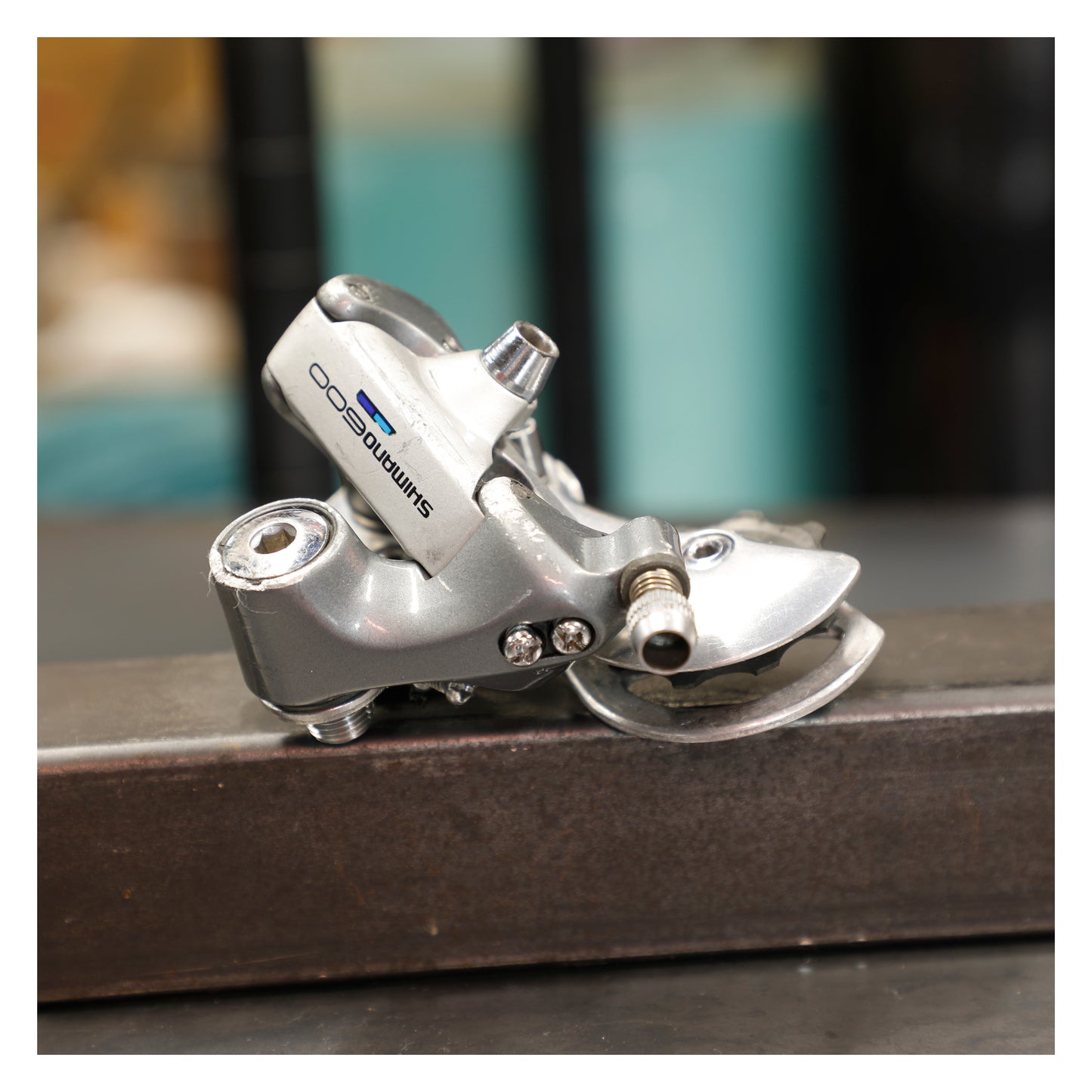 Shimano 600 Tricolor Rear Derailleur