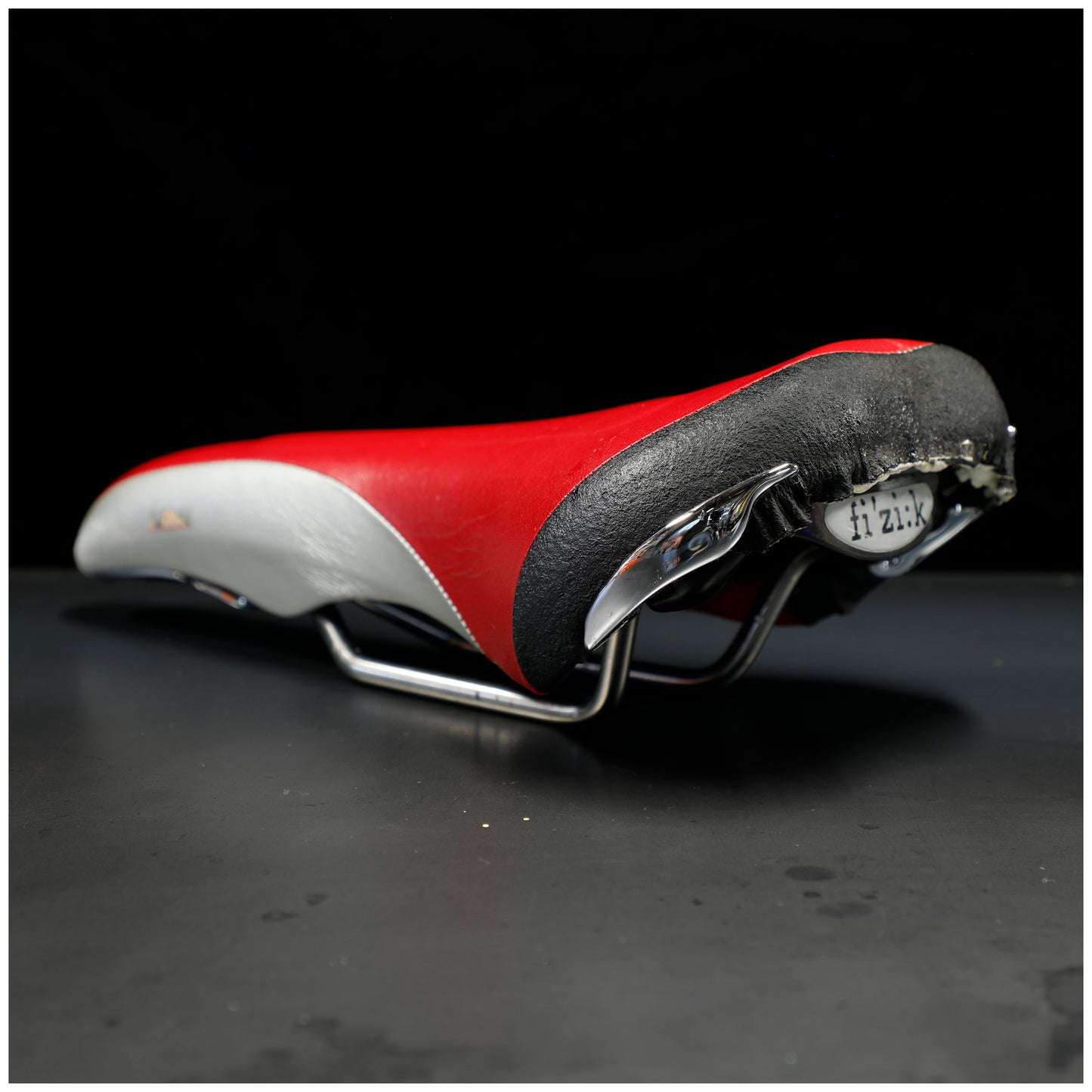 Fizik Plateau Saddle