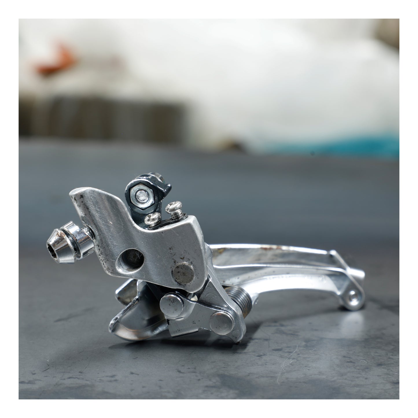 Shimano 105 Braze On Front Derailleur FD-1050