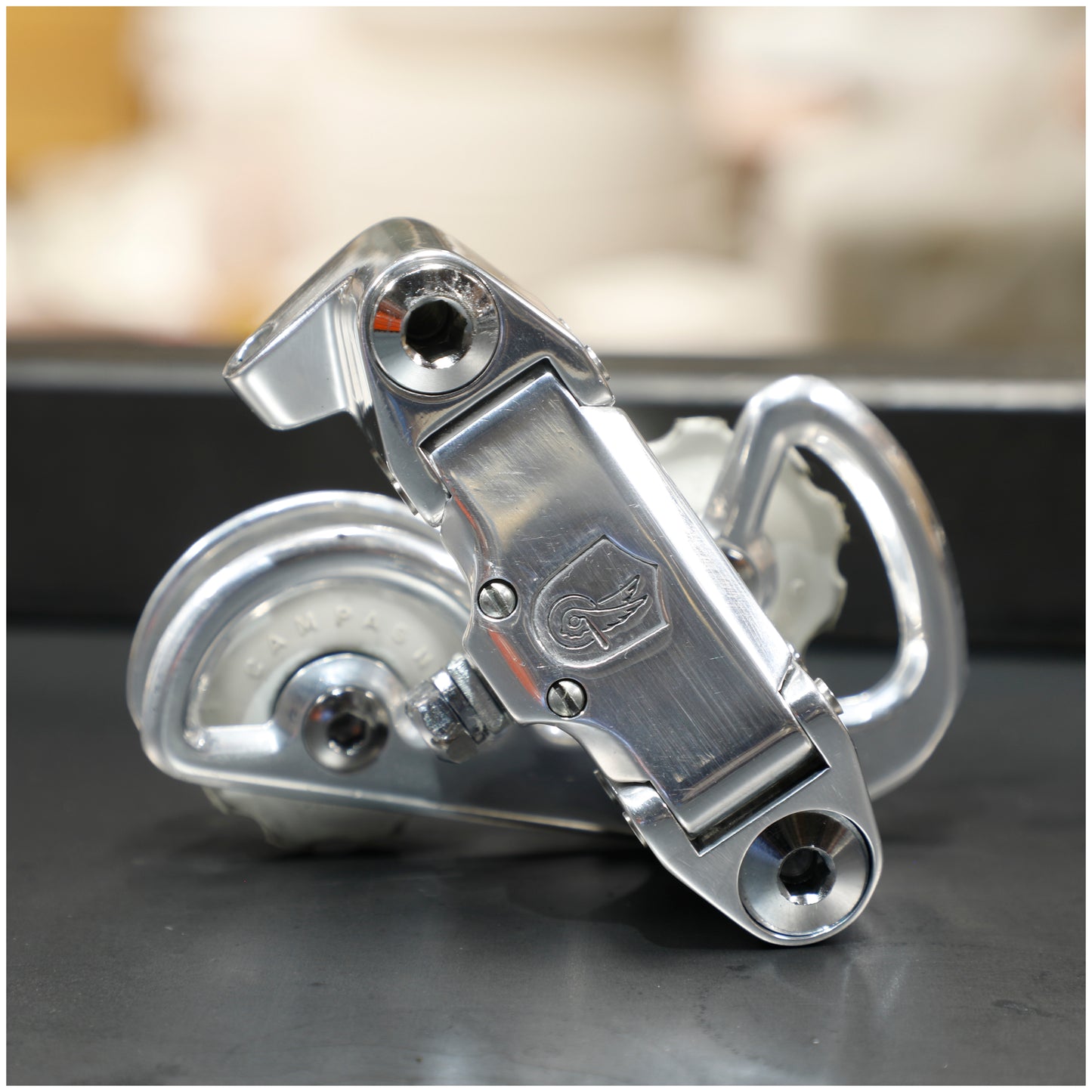 Campagnolo triomphe hot sale rear derailleur