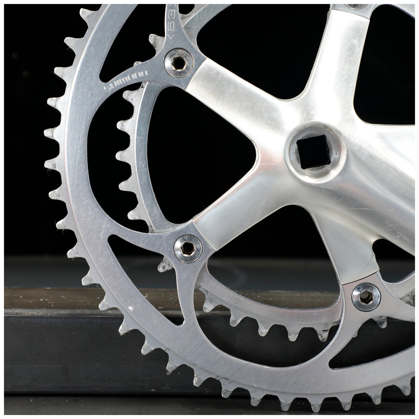 Shimano 600 Tri-Color Crankset