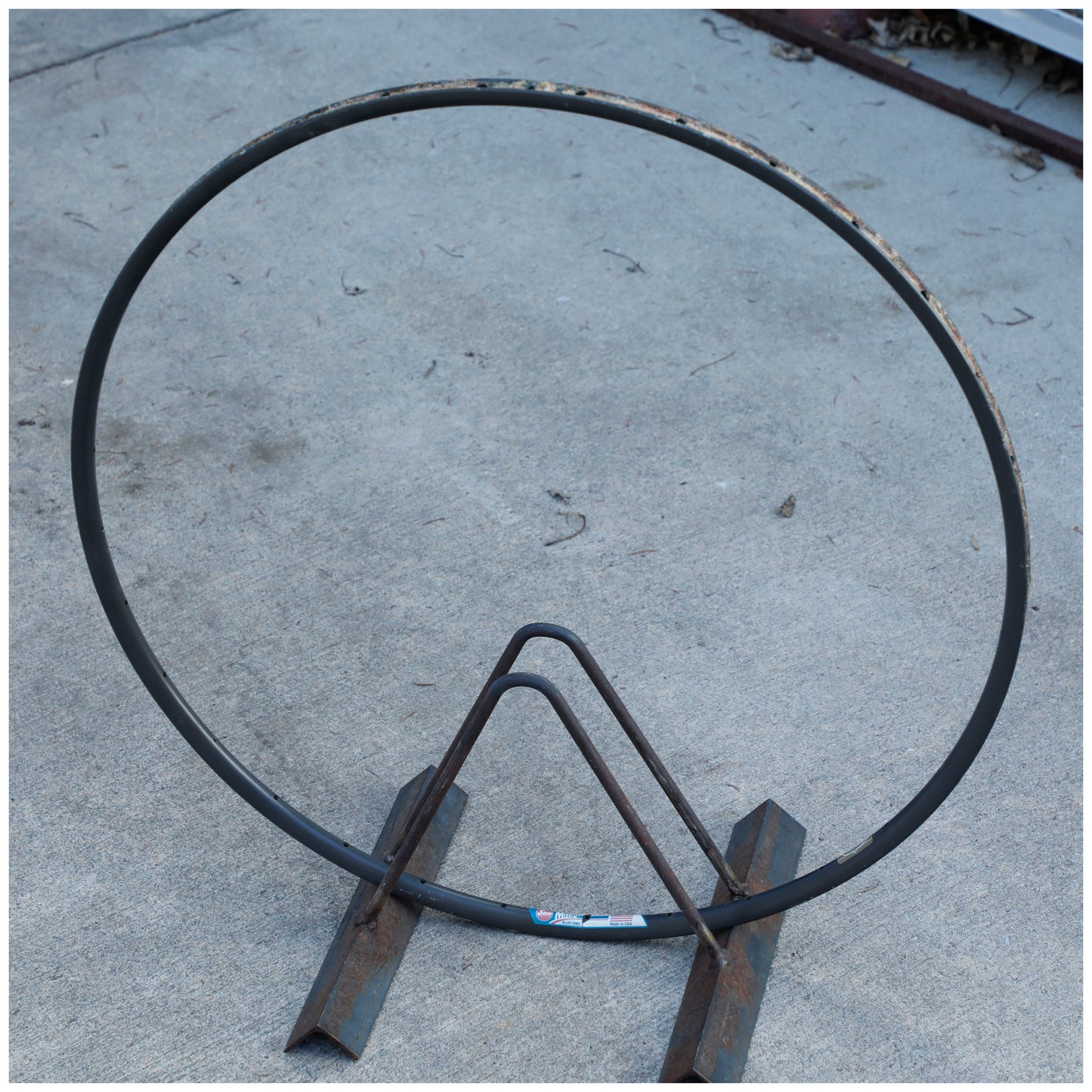 Sun Mistral Aerodynamic Hoop - Tubular